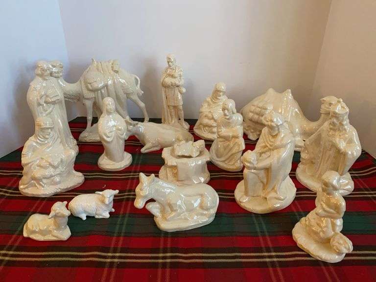 Vintage Holland Mold Nativity Figurines