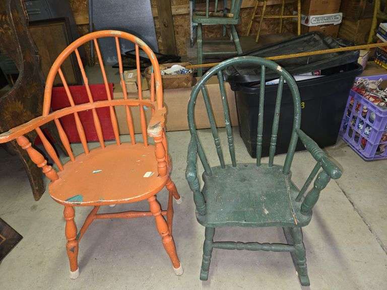 2 rocking chairs