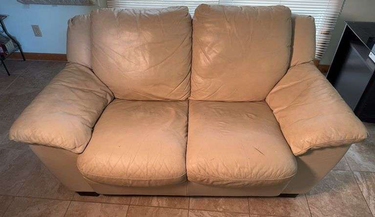 Loveseat