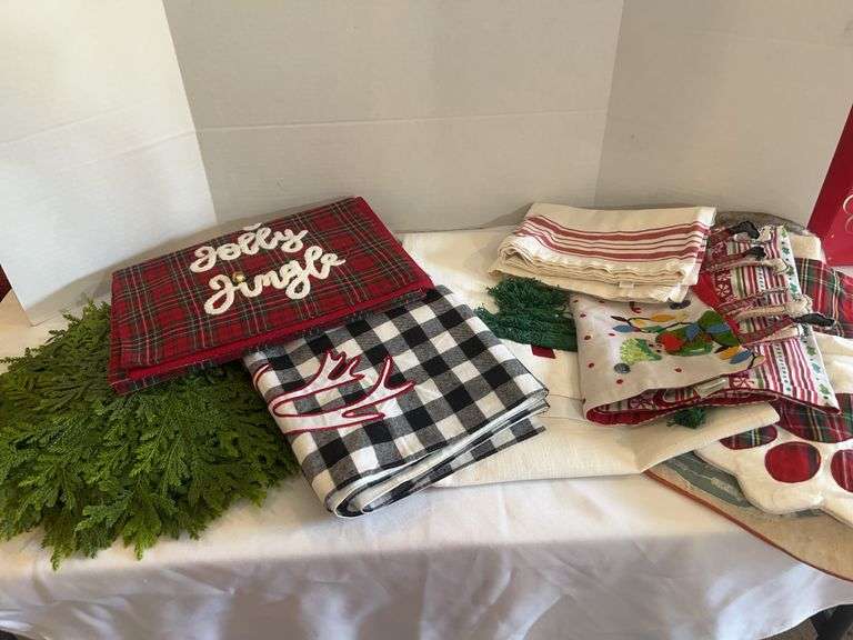 Table Runners, Placemats, Stockings