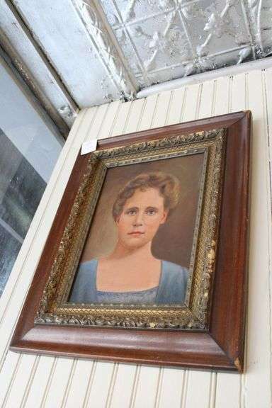 Framed Portrait Painting of a Woman in Oil on Canvas - Auction Ohio
