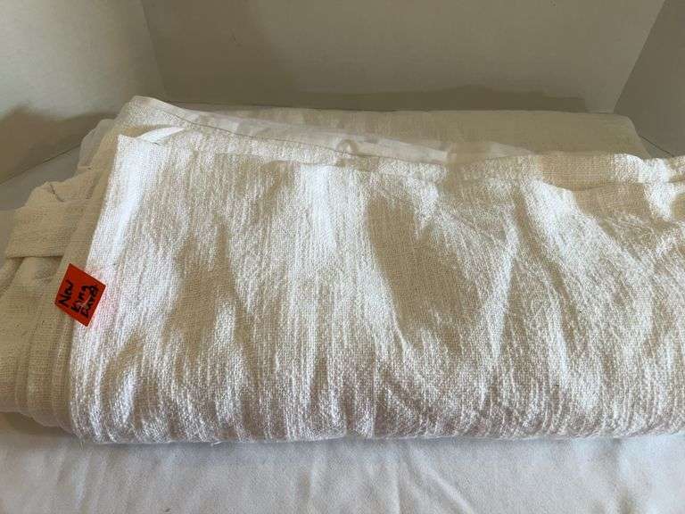 New Crate & Barrel King Duvet Cover