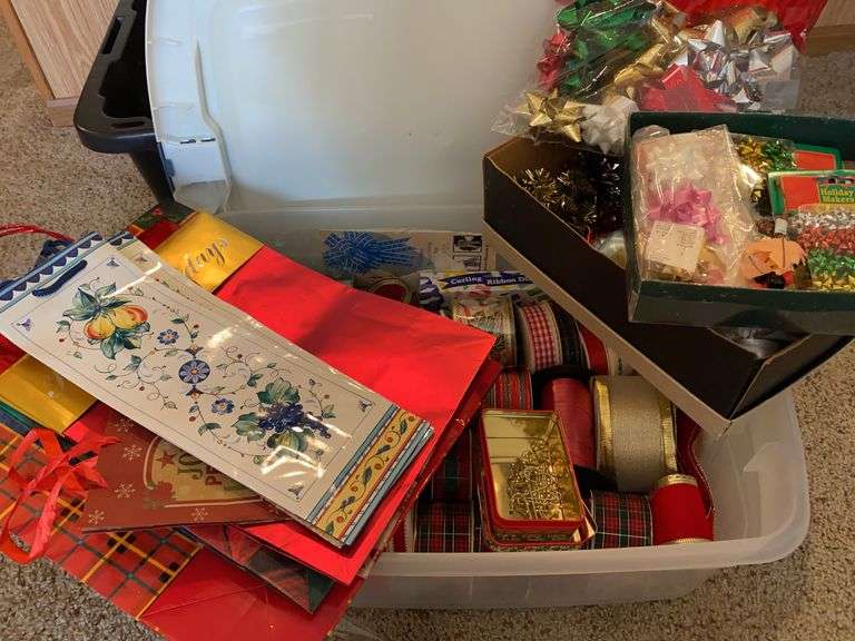 Gift Bags, Ribbon, & Bows