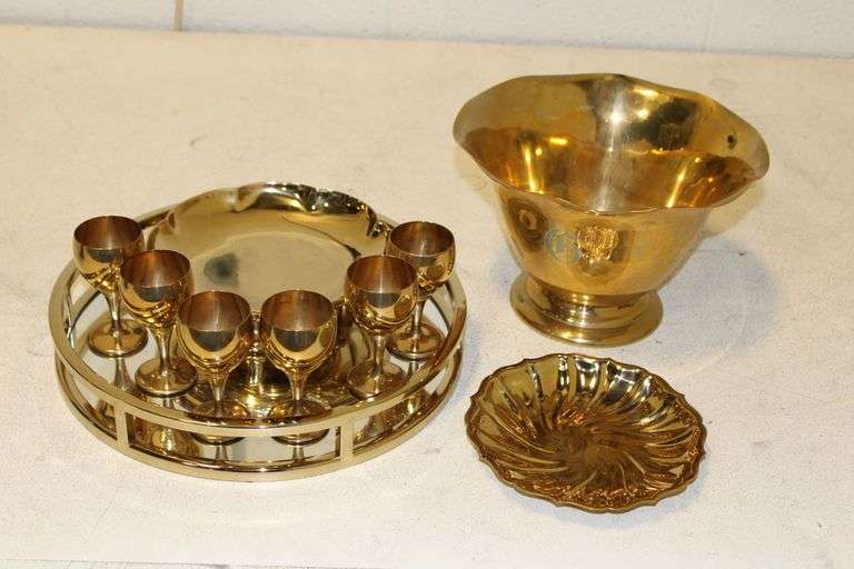 Brass Barware & Décor