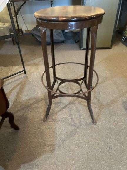 Cute Bar/Counter Stool
