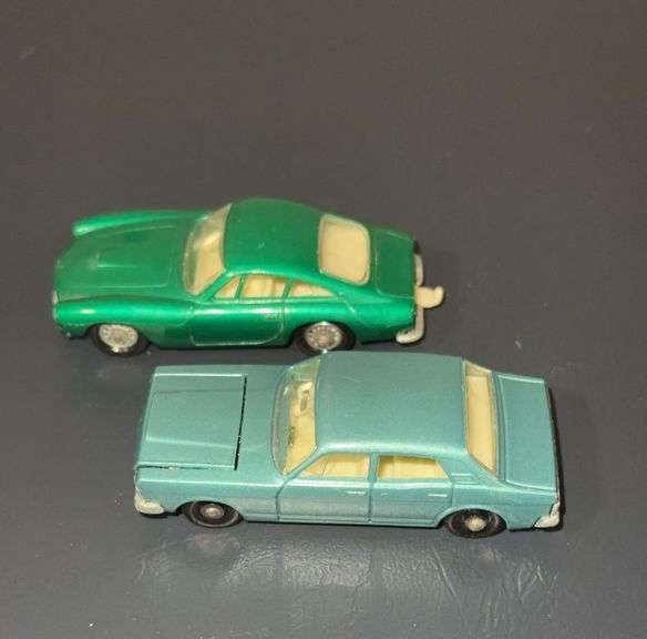 Two vintage Matchbox cars – Ferrari and Zodiac
