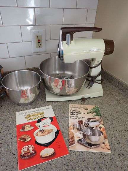 Sunbeam Deluxe Mixmaster Stand Mixer with Accessories and Instruction Manuals