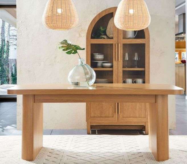 Better Homes & Gardens Juliet Extendable dining table, Light Honey Finish