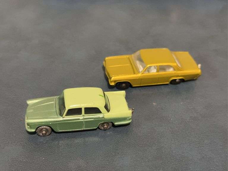 Vintage Matchbox-Opal Diplomat, Austin A55