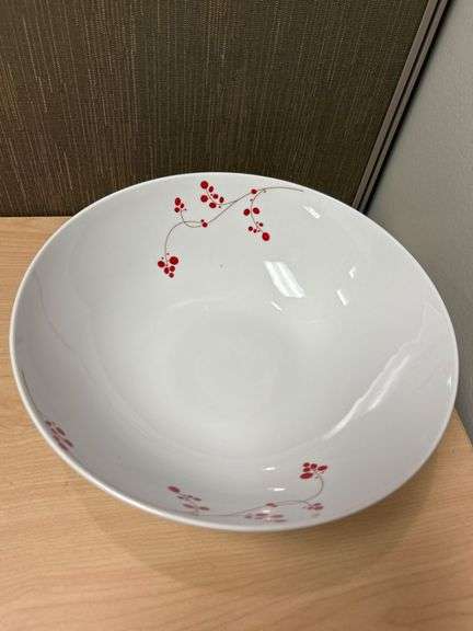 Gourmet Basics by Mikasa Red Berries Porcelain Bowl