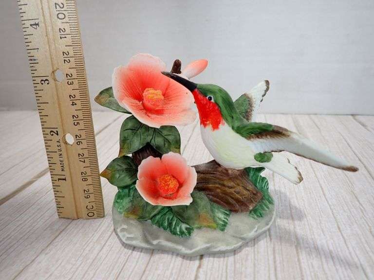 Gaylord Porcelain Hummingbird and Hibiscus Figurine