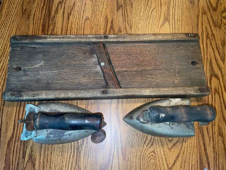 antiques