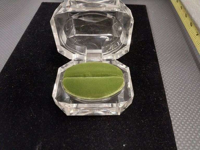 1974 Jefferson Glass Company Crystal Jewelry Box With Lid