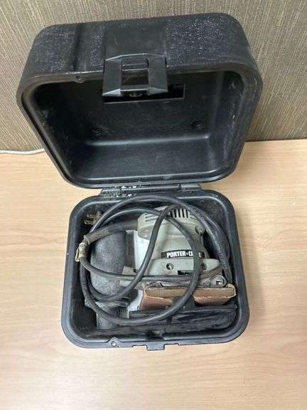 Porter-Cable Model 340 Palm Sander with Case and Accessories