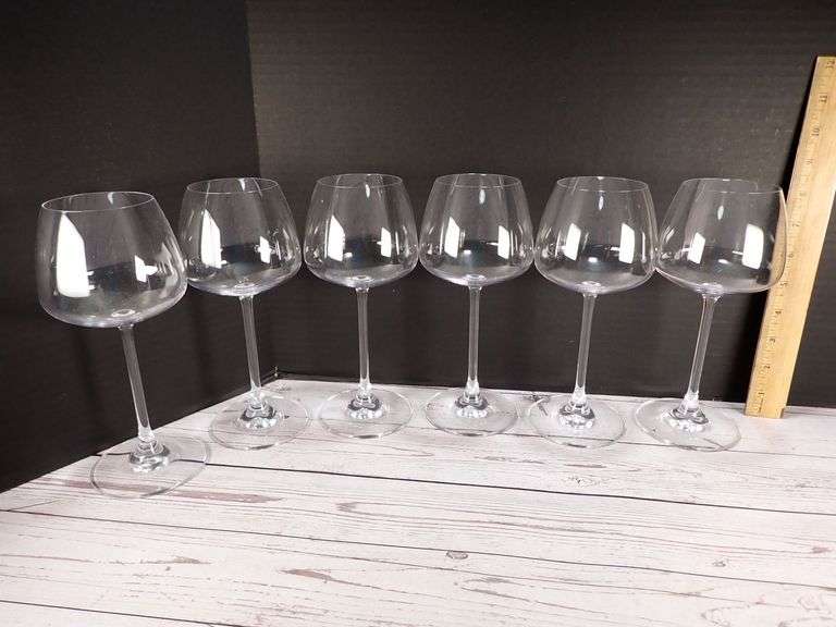 Six f&d Crystal Wine Glasses