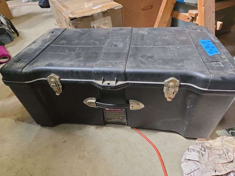 Contico, it's rugged storage locker. - Auction Ohio