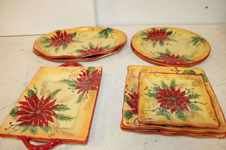 Poinsettia Serving Plates