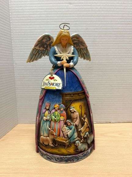 Jim Shore 2015 Angel Nativity Gown Figurine ‘A Star Shall Guide Us’