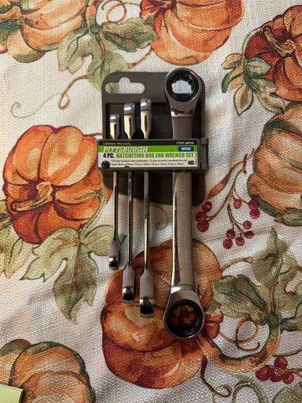 Pittsburgh 4pc Ratcheting Box End Wrench Set