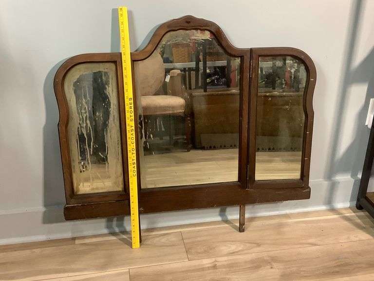 Mirror Can be turned upside down and shelf added Like Etsy