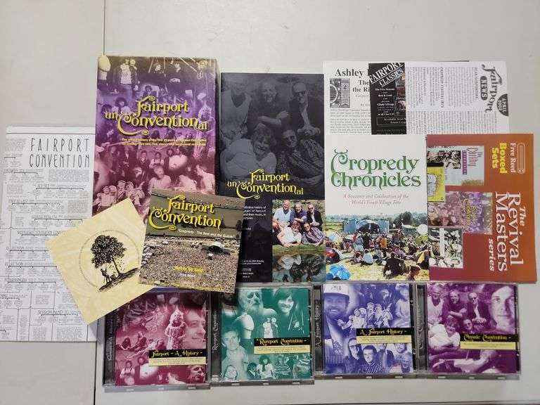 2002 Fairport Unconventional 4 Disc Box Set W/Poster & Book