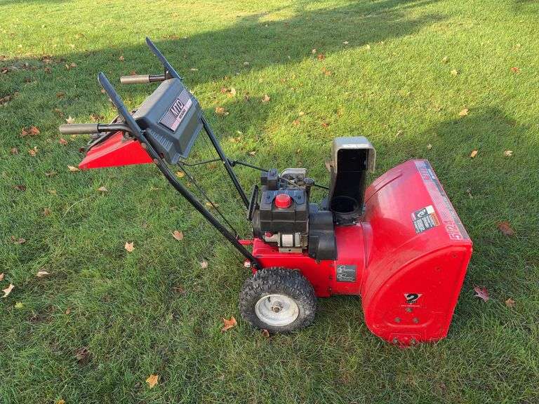 MTD Snowblower - Auction Ohio
