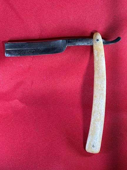 7 Day Razor Set Red Injun Red Injun No 1 Straight Razor - Auction Ohio