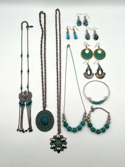 Turquoise Necklaces, Bracelets, & Earrings