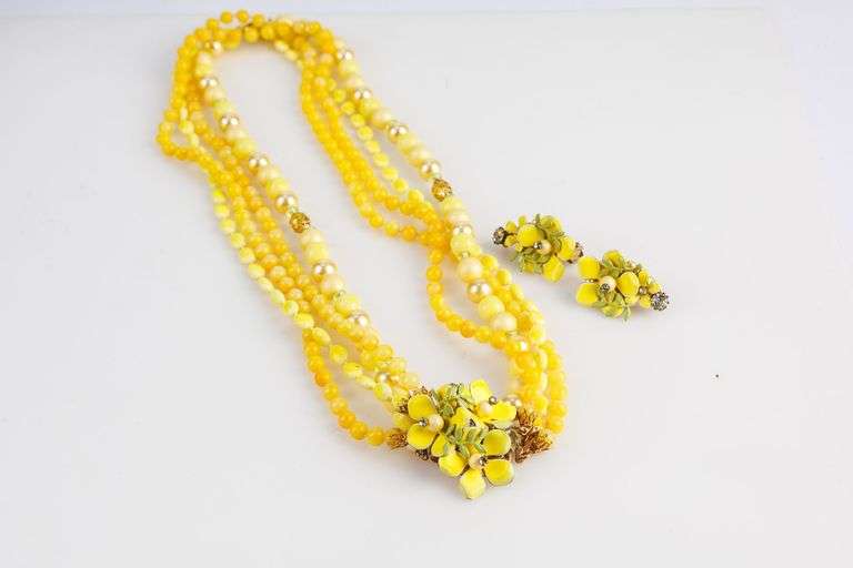 Vintage Mid-Century Yellow Necklace and Earring Set