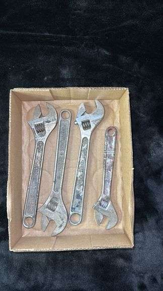 Set of 4 Adjustable Wrenches