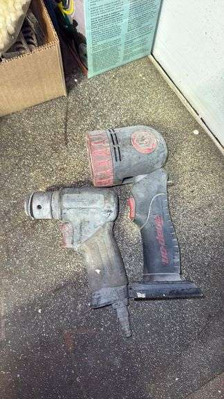 snap on Two Used Cordless Power Tools