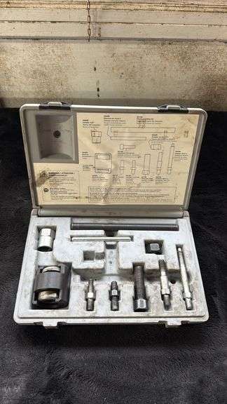 blue point Power Steering Pump/Aternator Pulley Remover/Installer Kit