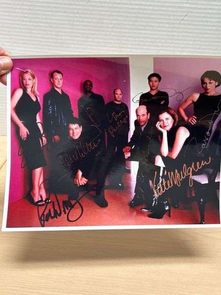 Autographed Cast Photo Signed by Seven Individuals Measuring 10×8 ...