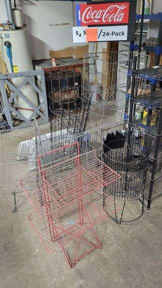 Warehouse Wire Racks Trash Wire Shelving Lot - Auction Ohio