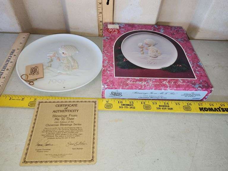 1991 Precious Moments "Blessings From Me To Thee" Collector Plate In Box