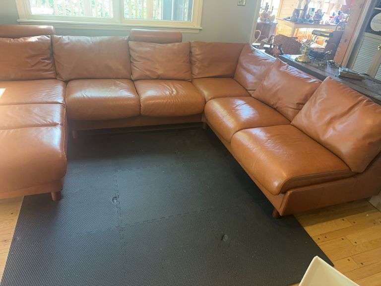 EKORNES leather sectional – wow - Auction Ohio