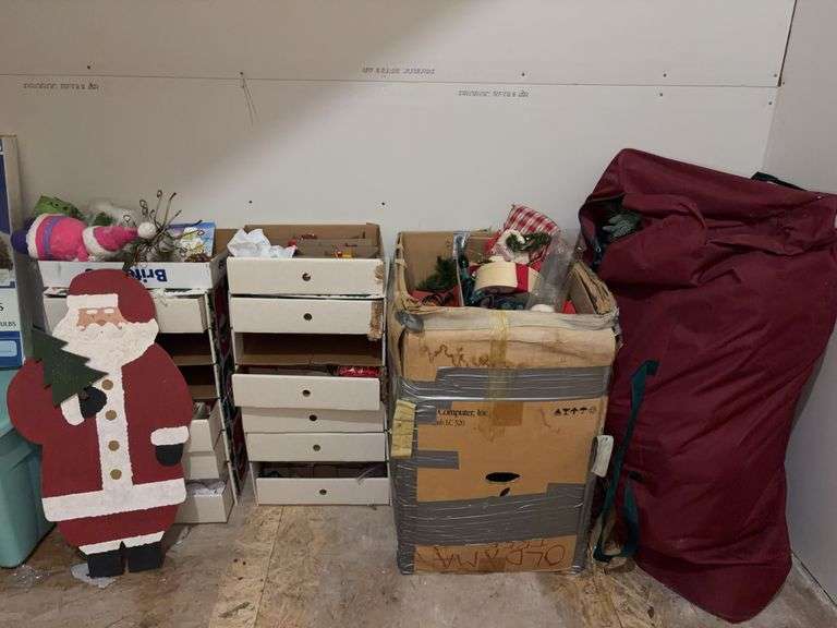 Christmas Decorations and Storage Items