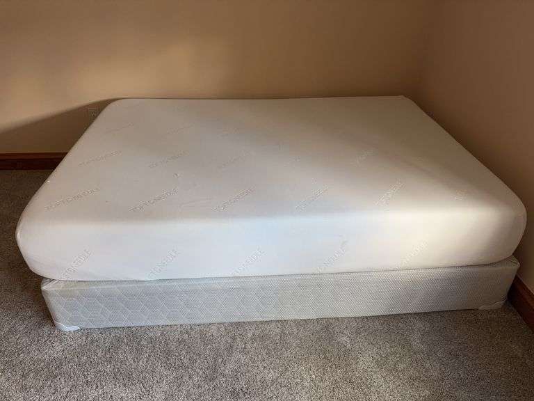 Queen Size Mattress and Box Spring