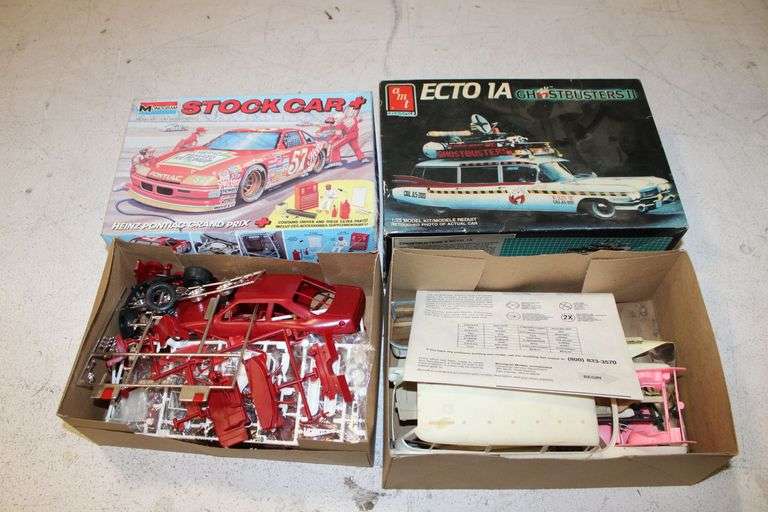 Model Kits - Auction Ohio