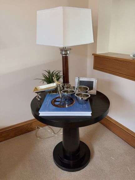 Round Black Pedestal Table Decor