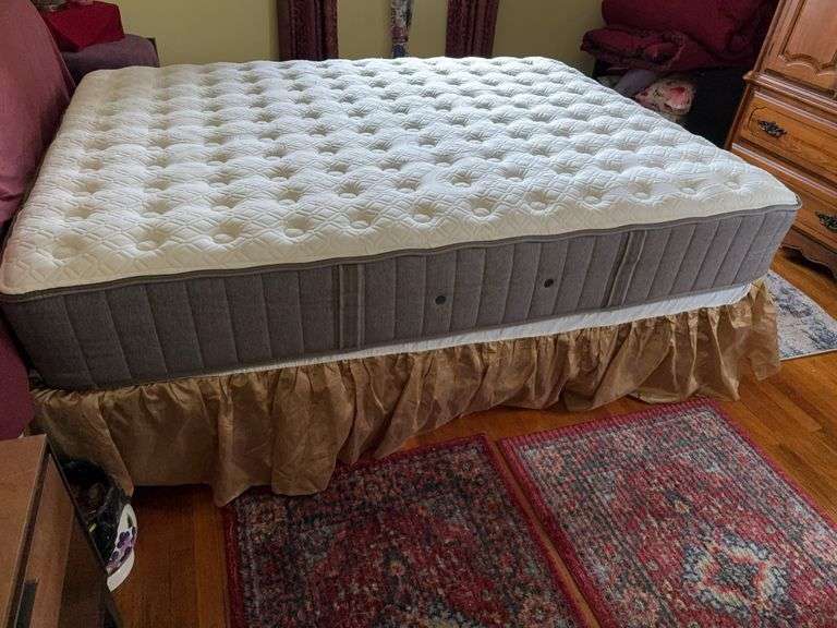 Queen -Size RTG Estate Mattress and Metal Bed Frame