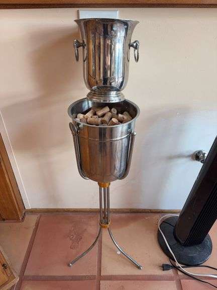 Metal Wine Bucket Stand With Corks