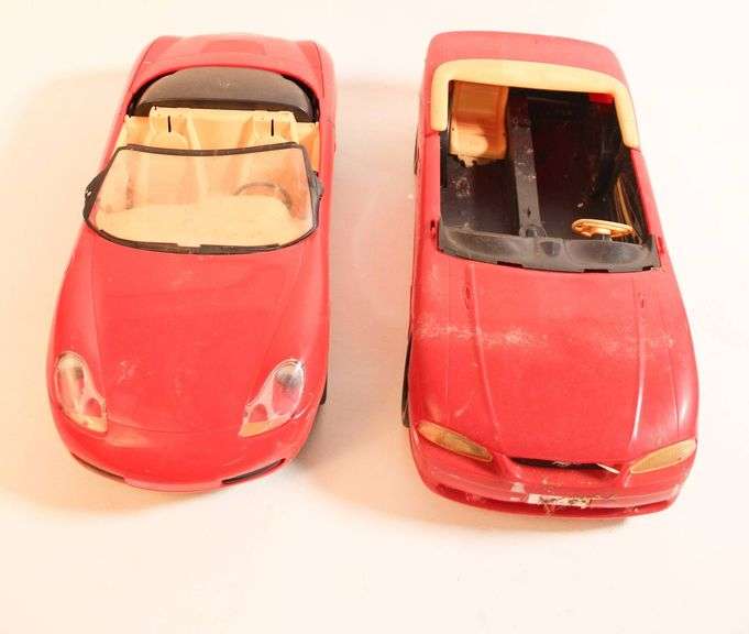 RED MATTEL BARBIE CONVERTIBLES WITH MISSING SEATS. - Auction Ohio