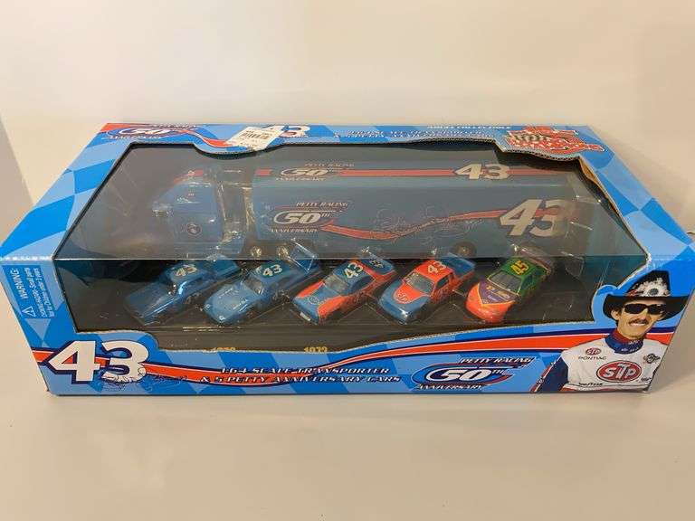 1999 Racing Champions Petty Racing 50th Anniversary Set 1:64 Scale