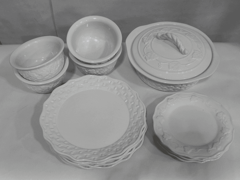 Stoneware,Home & Garden Party "Veranda" pattern