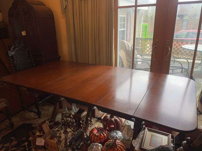 Antique Mahogany Dining Table