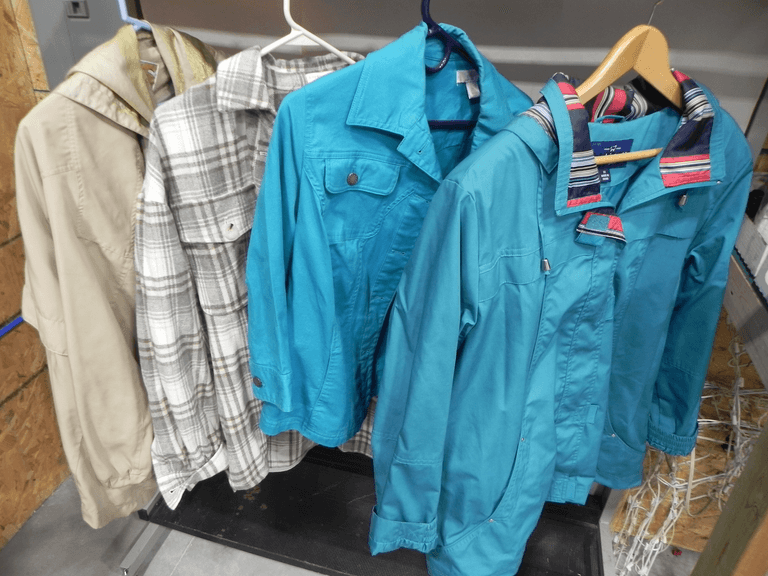 4 Lightweight Jackets