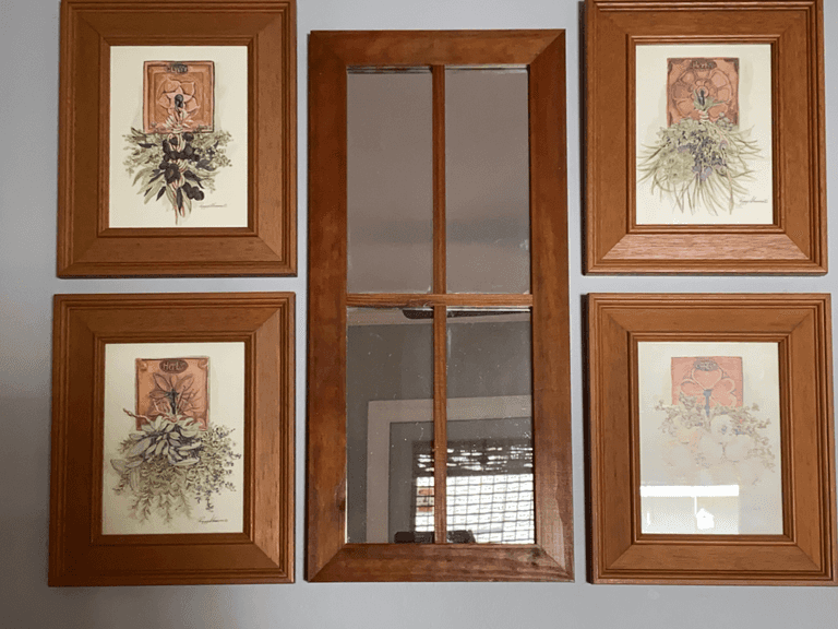 Wall Art Group w/ Mirror