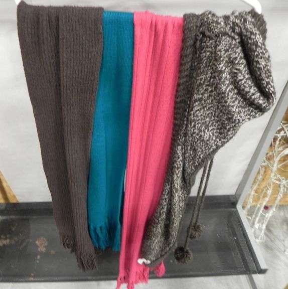 4 Scarfs