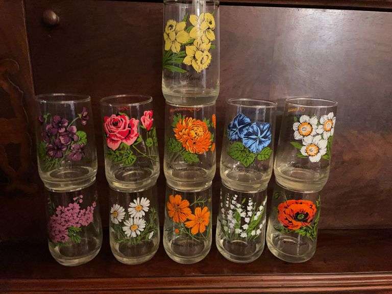 Vintage Floral Drinking Glasses